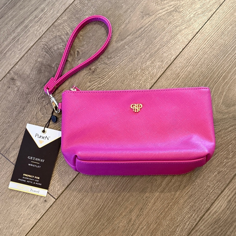 PurseN Vibrant Pink Wristlet